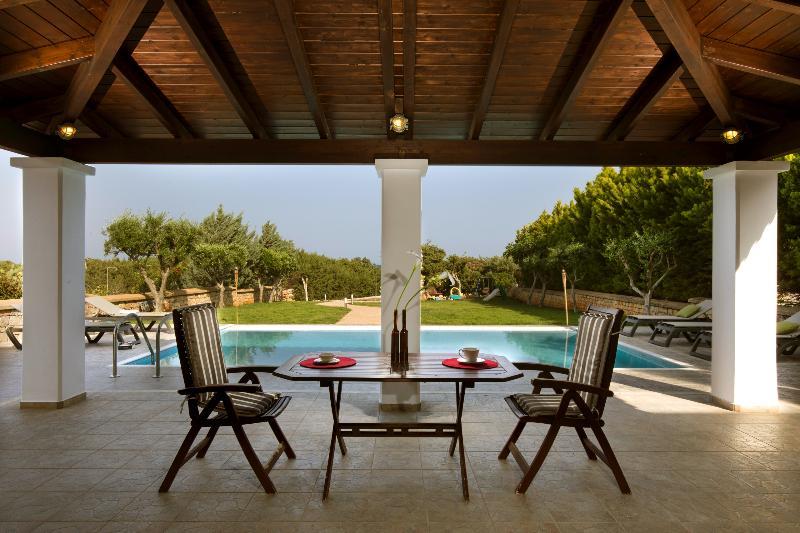 Antonoglou Beach Villas - Waterfront Luxury Retreat Lakhania Exteriér fotografie